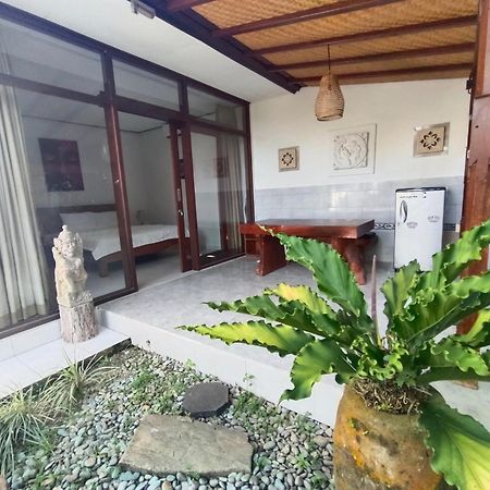 Sadia Home Stay Canggu  Luaran gambar