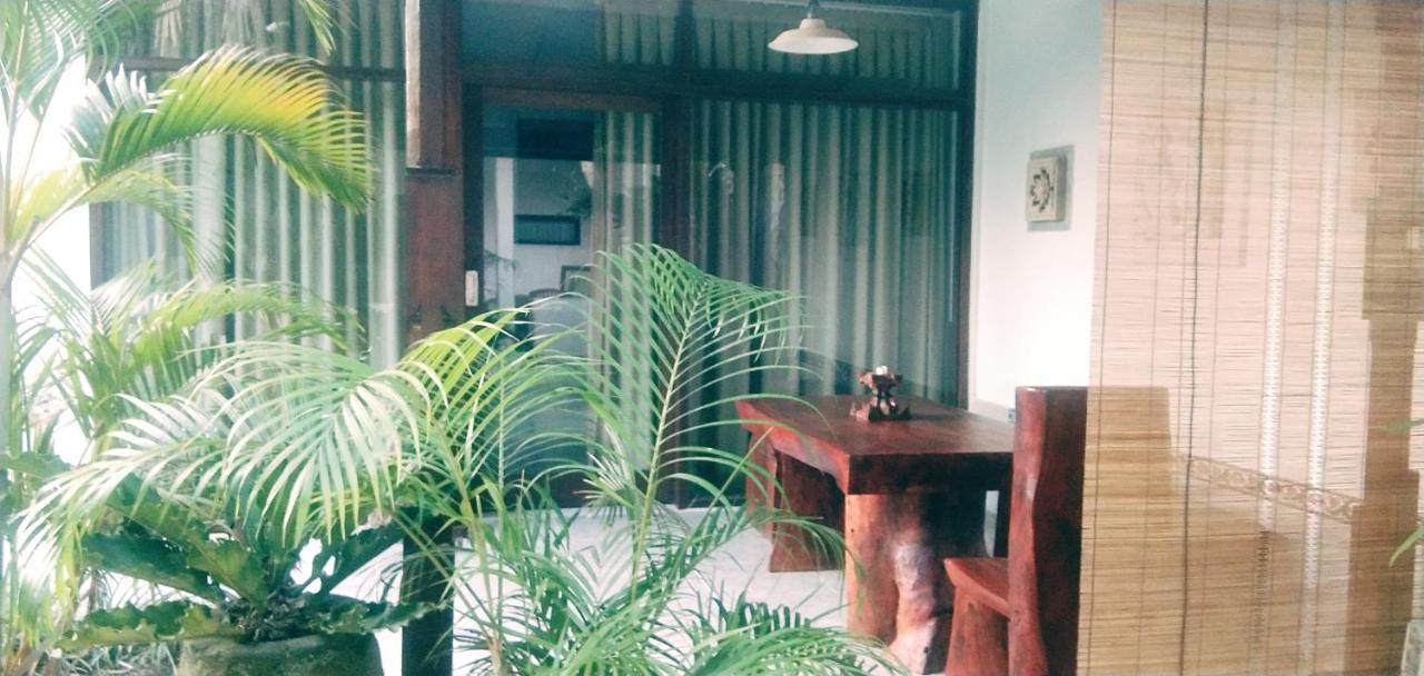 Sadia Home Stay Canggu  Luaran gambar