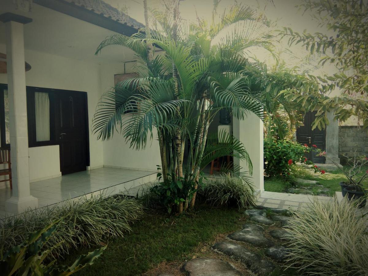 Sadia Home Stay Canggu  Luaran gambar